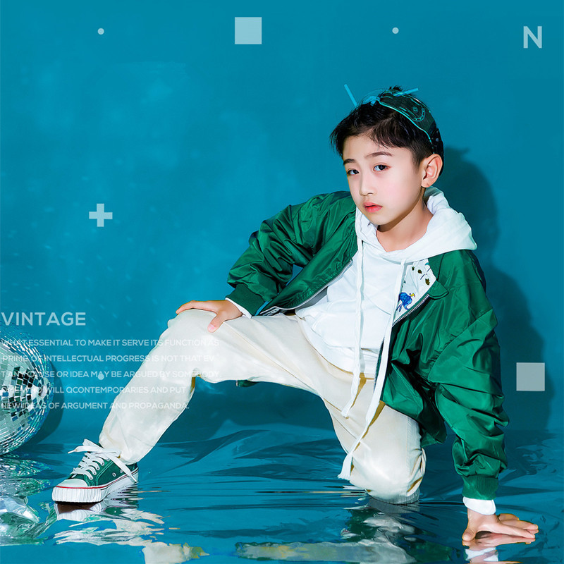 2021新款影楼10-12岁男孩儿童摄影服装韩式创意潮拍照摄影大童装