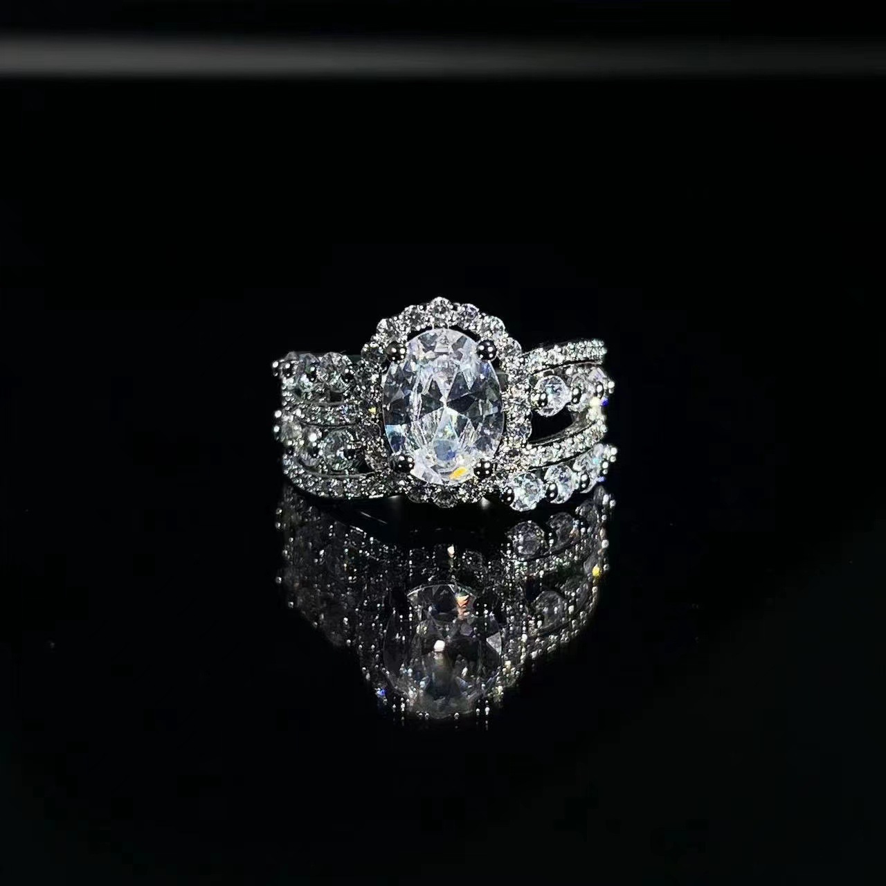 夸张微镶锆石戒指个性前卫椭圆钻豪华戒指指环满钻线条多层钻戒指