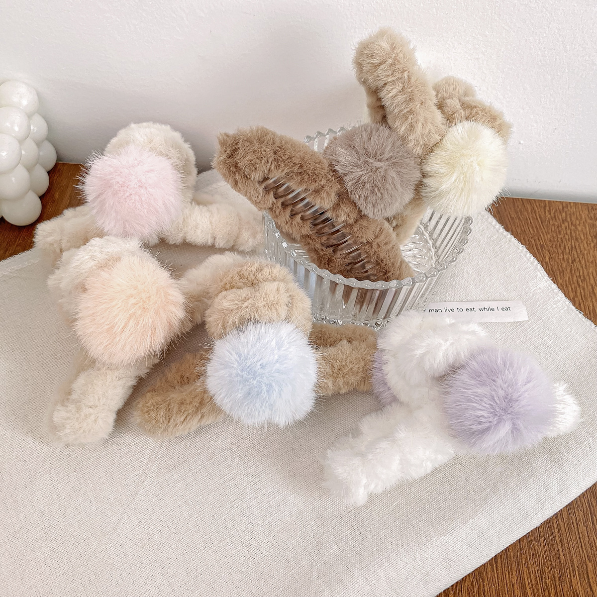 秋冬新款毛绒抓夹软糯毛毛发夹后脑勺大号发卡鲨鱼夹网红发饰头饰