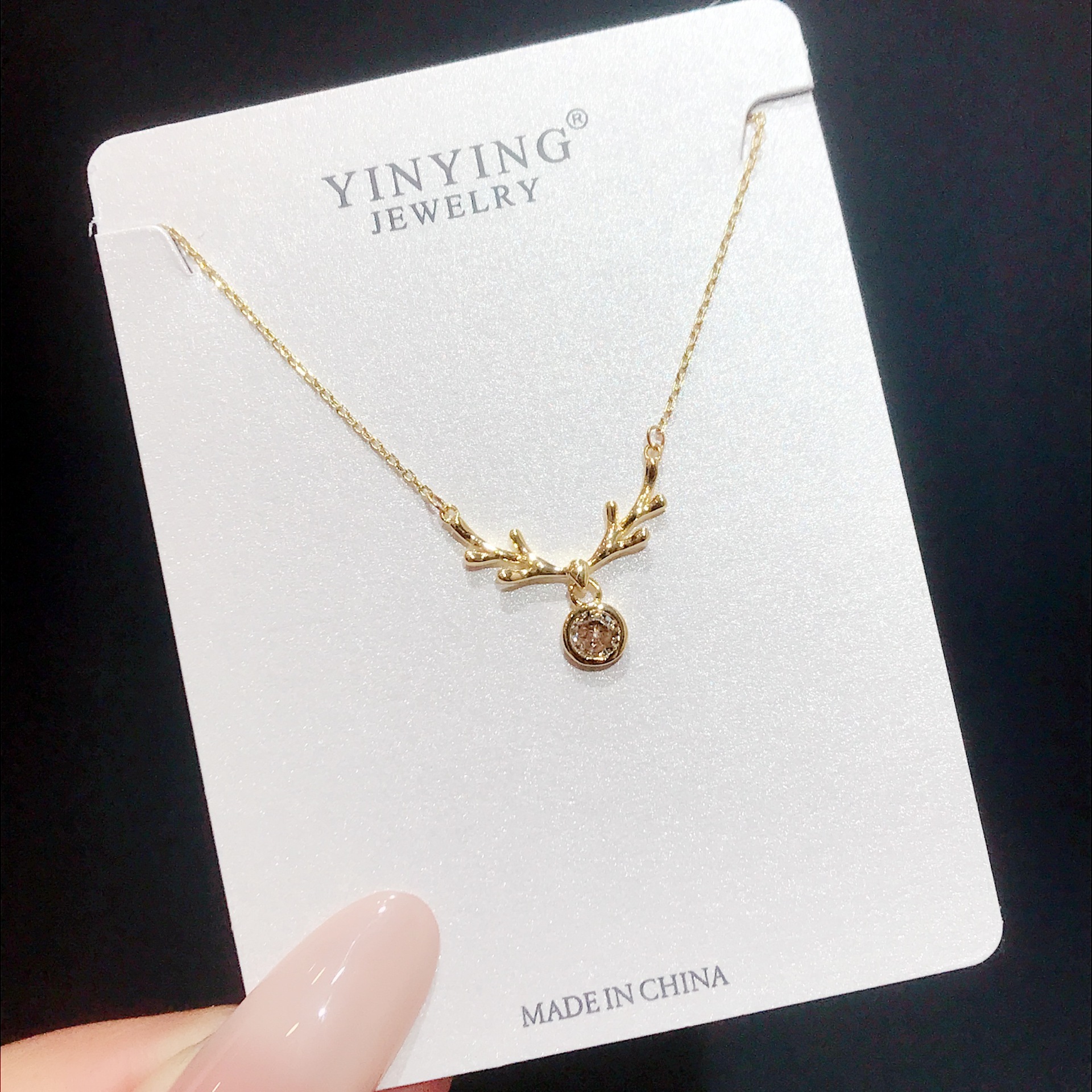 一鹿平安锁骨链2024新款潮轻奢小众高级感金鹿角项链