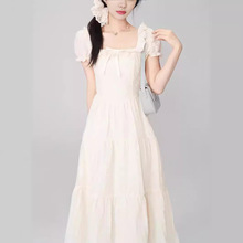 2024年短袖方领连衣裙女夏季韩系甜美气质设计感修身显瘦长裙