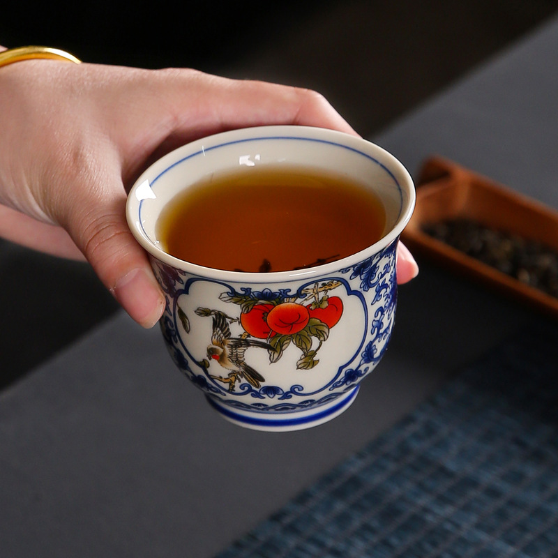 大号二两酒杯家用白酒陶瓷酒樽仿古老式小酒盅黄酒米酒碗古风酒盏