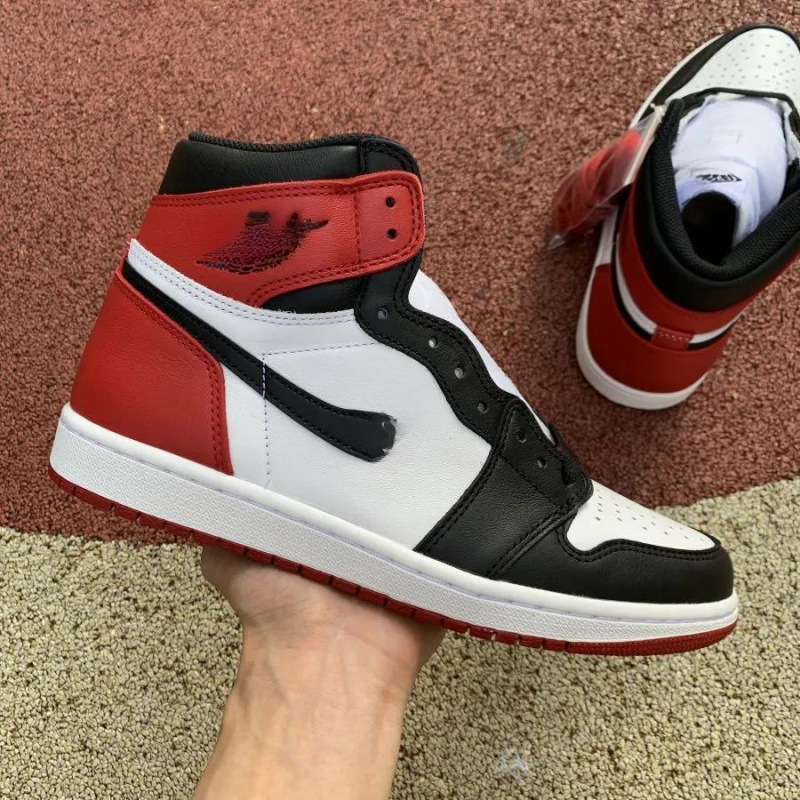 新款aj纯原芝加哥闪电黑红脚趾aj男鞋高帮篮球鞋男女休闲运动板鞋