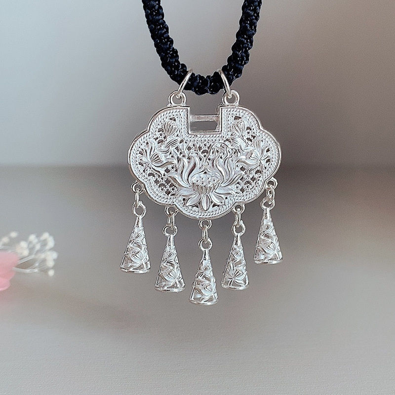 s925纯银镂空平安锁挂件荷花手工花丝银锁项链铃铛长命锁吊坠配件