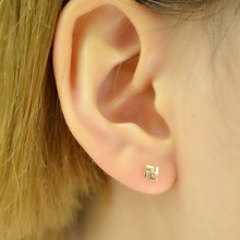 日韩系10K14K黄金饰品耳饰轻奢素金卍字标志耳钉耳骨钉KED2220