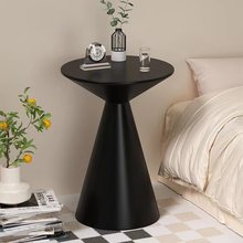 极简床头柜简约现代铁艺小型替代品设计师创意黑色圆形小桌子