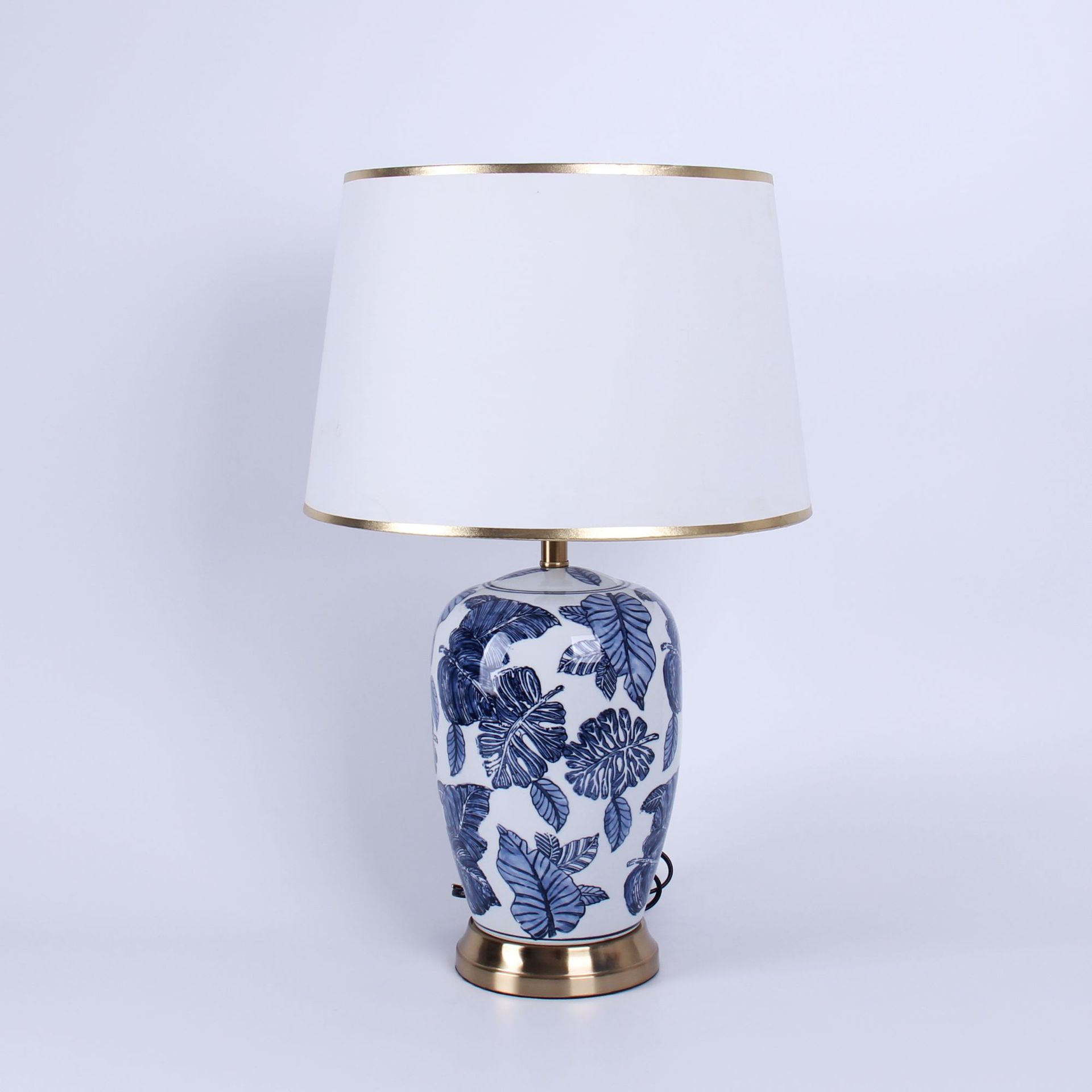 景德镇陶瓷灯具厂