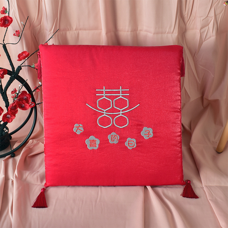 New Chinese Wedding Pray Cushion Embroidery Festive Kowtow Tea Ceremony Mat Chinese Style Wedding Hassock Manufacturer