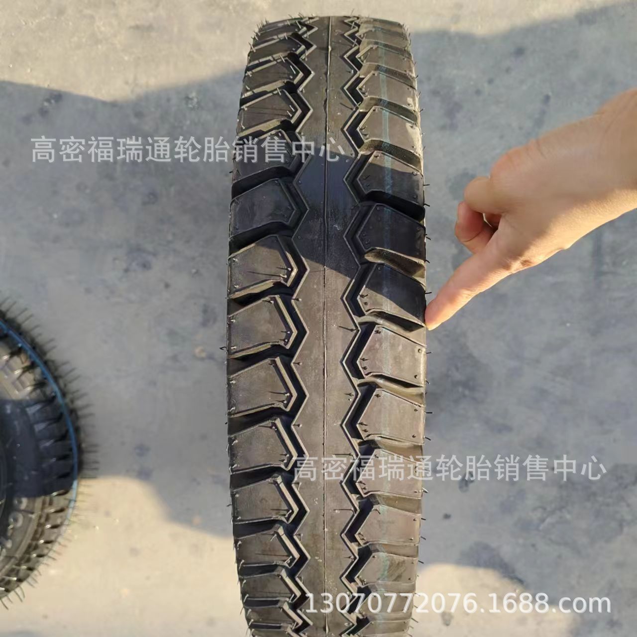 农用三轮车拖拉机轮胎5.