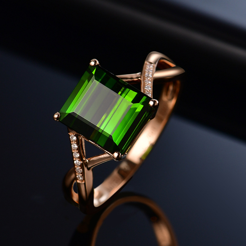 祖母绿绿碧玺戒指 镀18k镶嵌钻石公主方方形绿彩宝戒指电光绿宝石