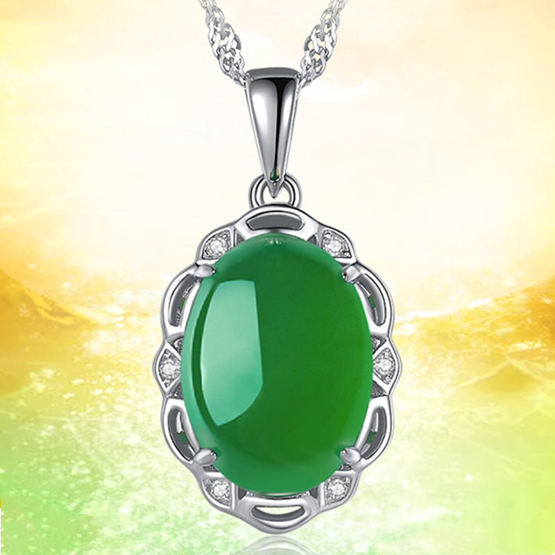 镂空蛋形绿玉髓宝石吊坠项链 仿绿玛瑙吊坠水波链送妈妈生日礼物