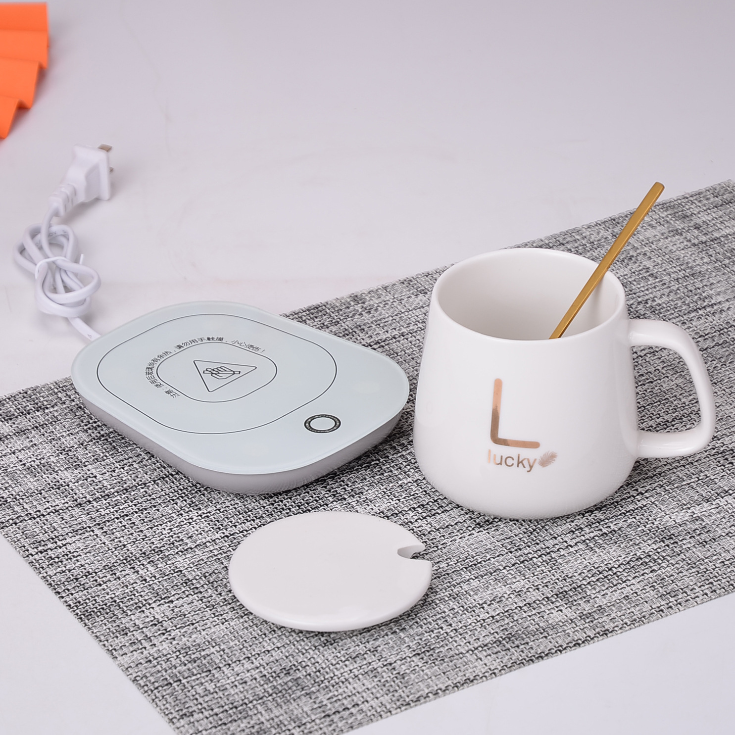 恒温杯提手盒垫加热杯垫发热牛奶器自动保温碟礼品55度暖暖杯厂家