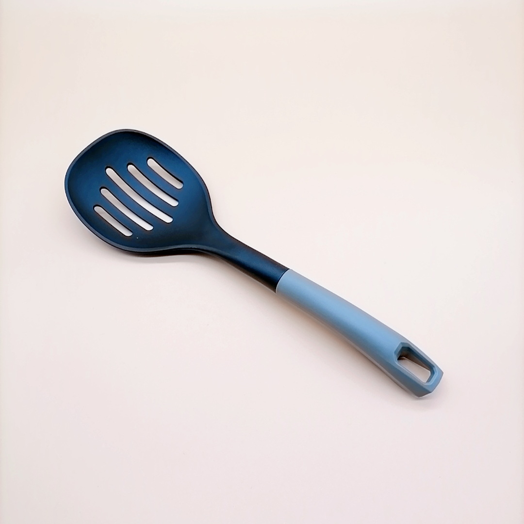 pp手柄尼龙厨具9件套不粘锅烹饪锅铲勺打蛋器汤勺捞篱粉勺套装_义冠