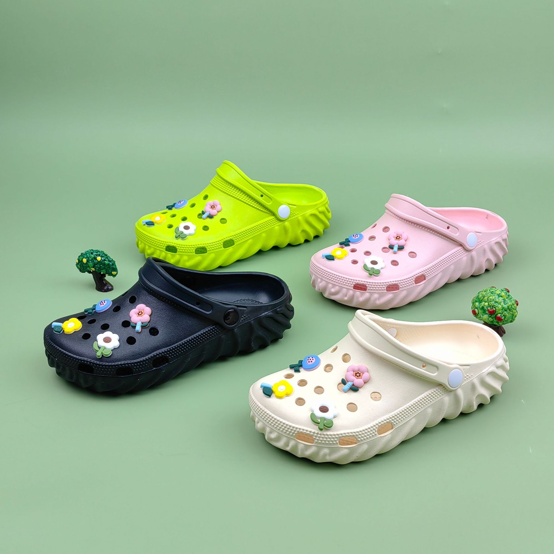 批发爆款洞洞鞋女厚底夏季外穿增高2024新款eva沙滩时尚包头拖鞋