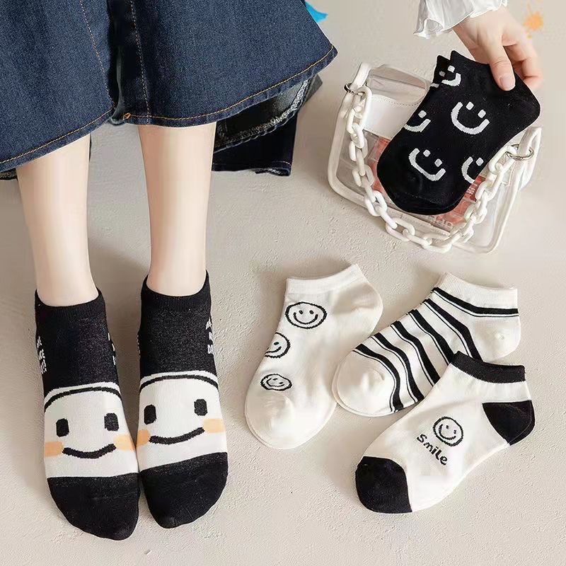 女笑脸袜子黑白色短款春夏季薄款浅口袜甜美可爱学院风运动船袜