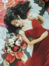 夜莺与玫瑰《尤莉安》吊带珍珠绑带复古红连衣裙夏季