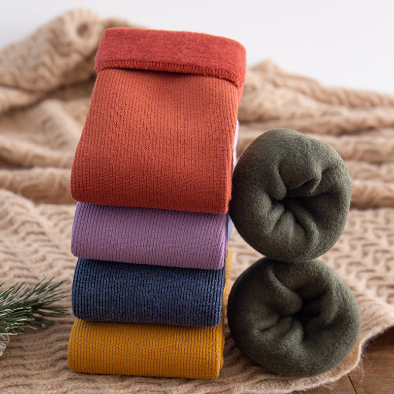 山羊绒雪地袜中筒地板袜加厚加绒暖脚袜保暖男女情侣通穿诸暨批发