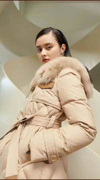 撤柜轻奢商务通勤羽纱国际23冬直播实体货源女士羊绒外套羽绒服批