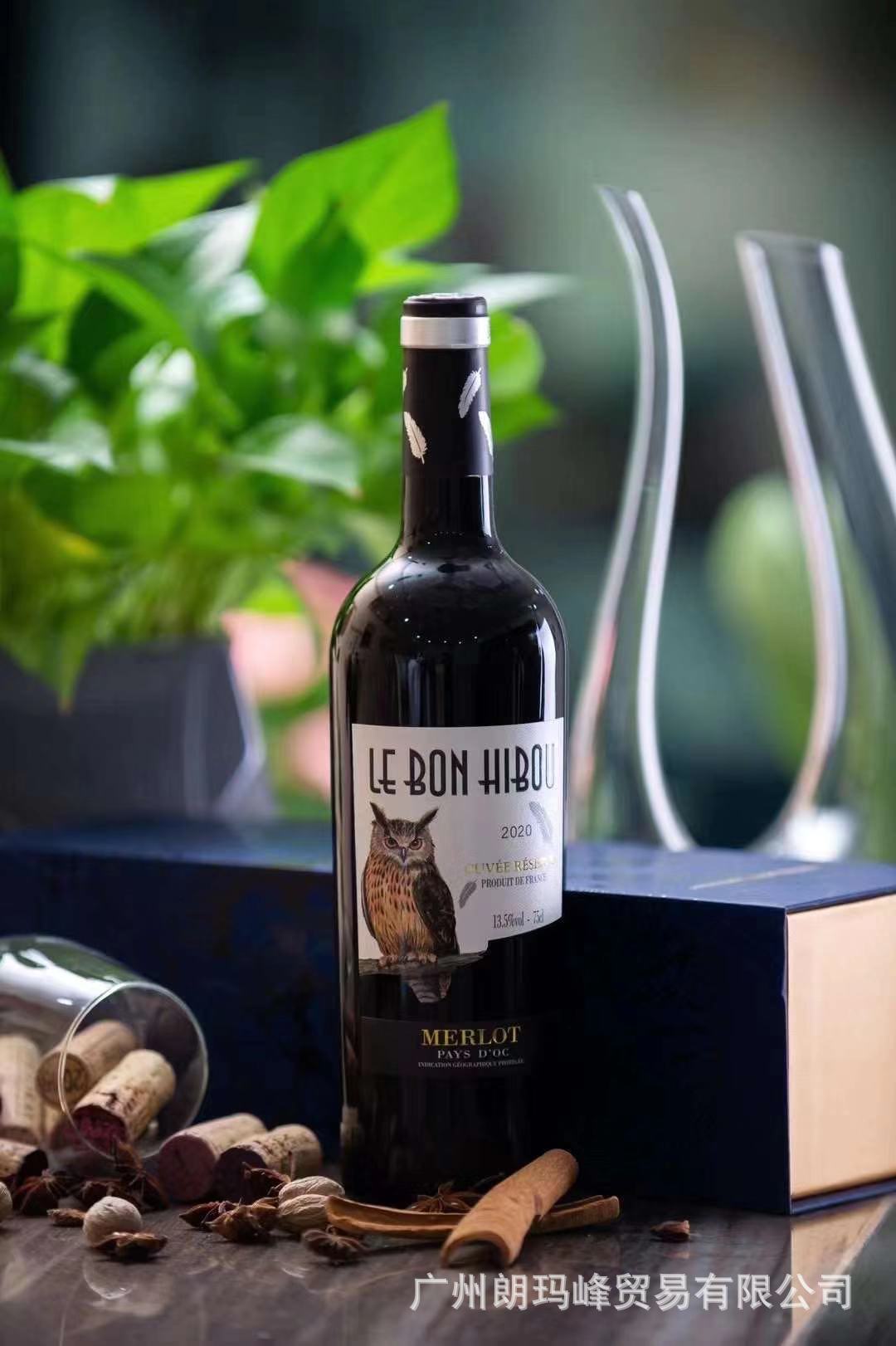 法国le bon hibou 猫头鹰 喜鹰美乐干红葡萄酒