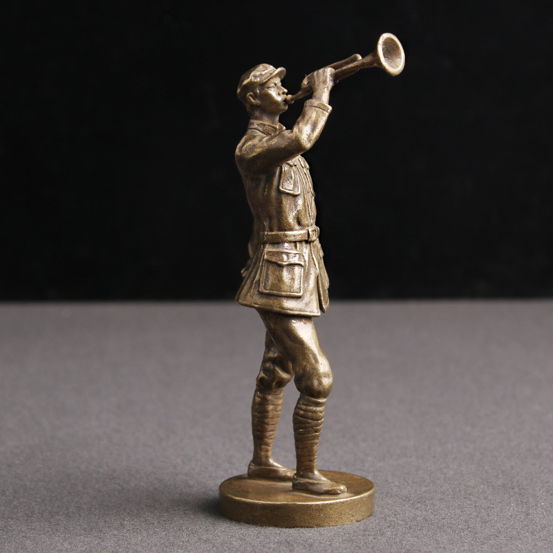 纯黄铜长征红军战士雕像八路军号手抗战纪念主题人物雕塑摆件批发