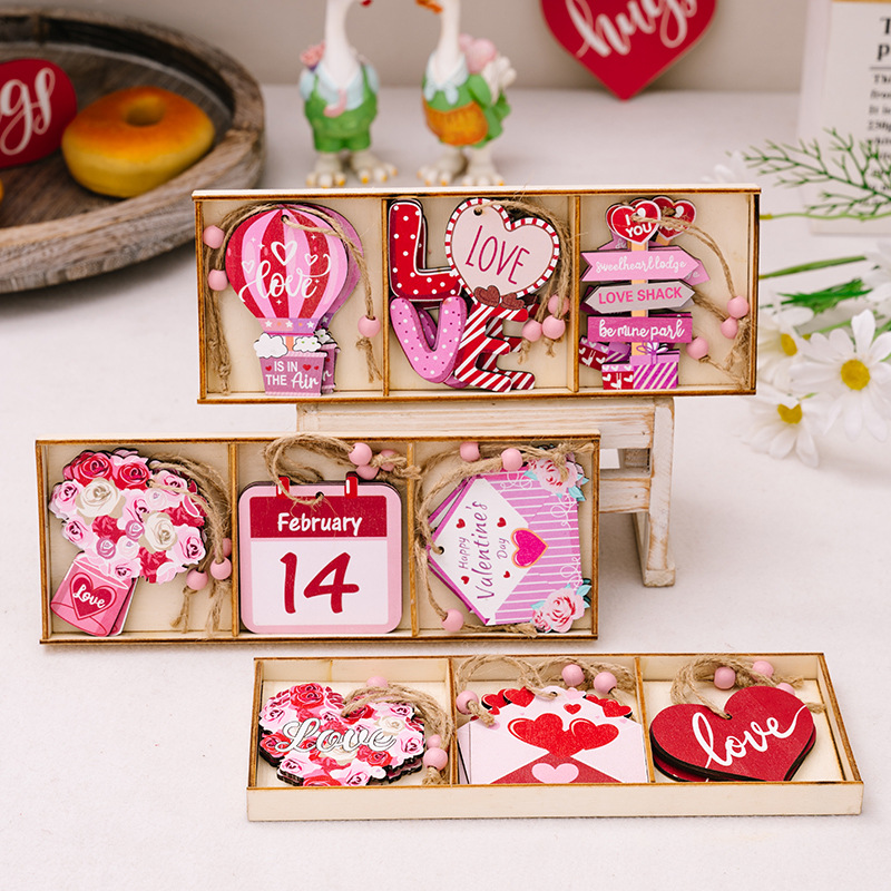 New Valentine's Day Decorations Pink Wooden Pendant Home Atmosphere Layout Creative Heart 3 Grid Boxed