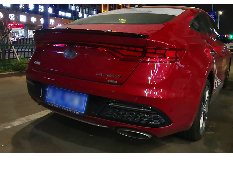 适用于19-20款菲斯塔尾灯总成改装led流光流水贯穿一体式后杠尾灯