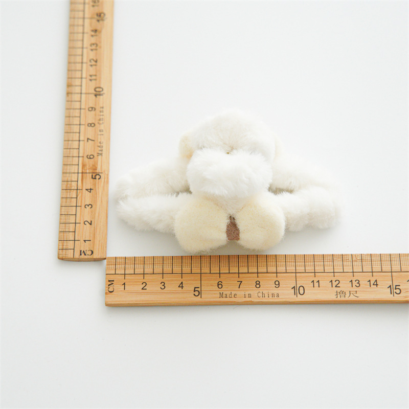 Cute Furry Bow Claw Clip 2023 Autumn and Winter Plush Hand-Wrapped Hair Updo Holder Headdress in Stock Wholesale