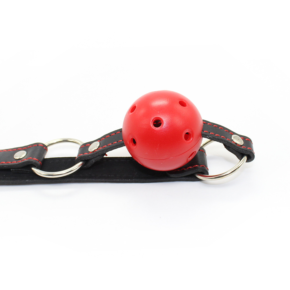 厂家直销皮革口塞 散拍心形情趣口塞 黑色空心塑料口枷情趣用品