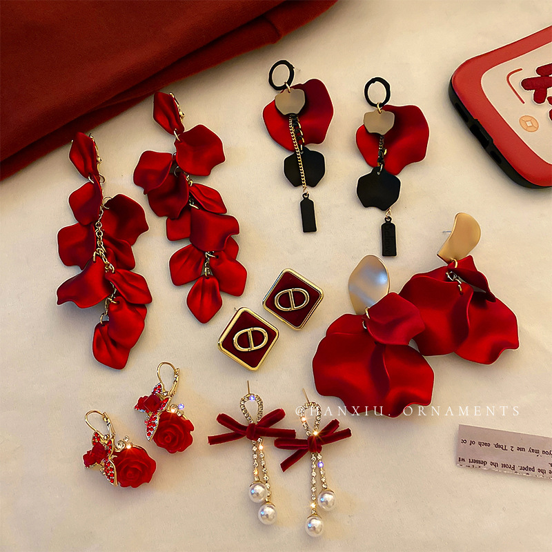 New Year Retro Red Series Rose Petals Earrings Chinese Style Festive Spring Festival Earrings Fashion Elegant Internet Popular Earrings