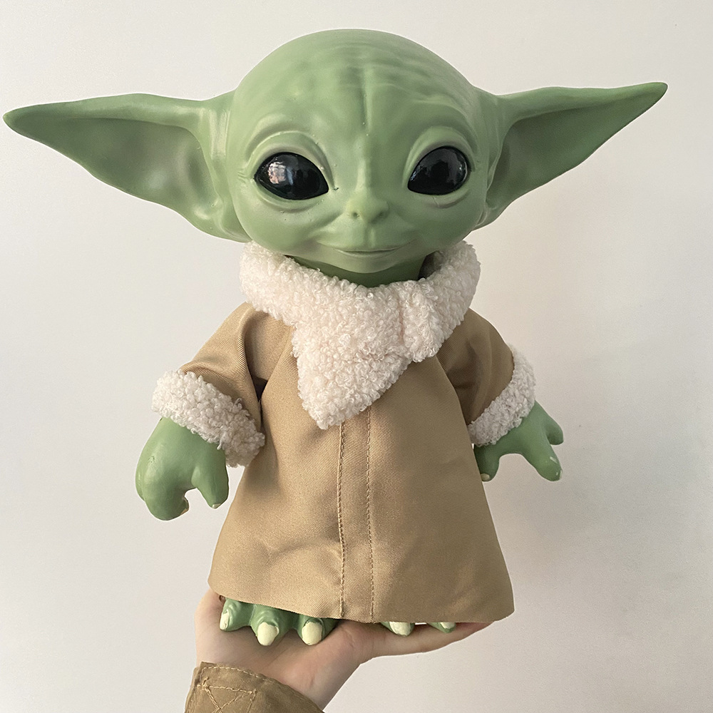星球大战毛绒影视周边玩具尤达宝宝摆件婴儿尤达曼达洛人手办公仔