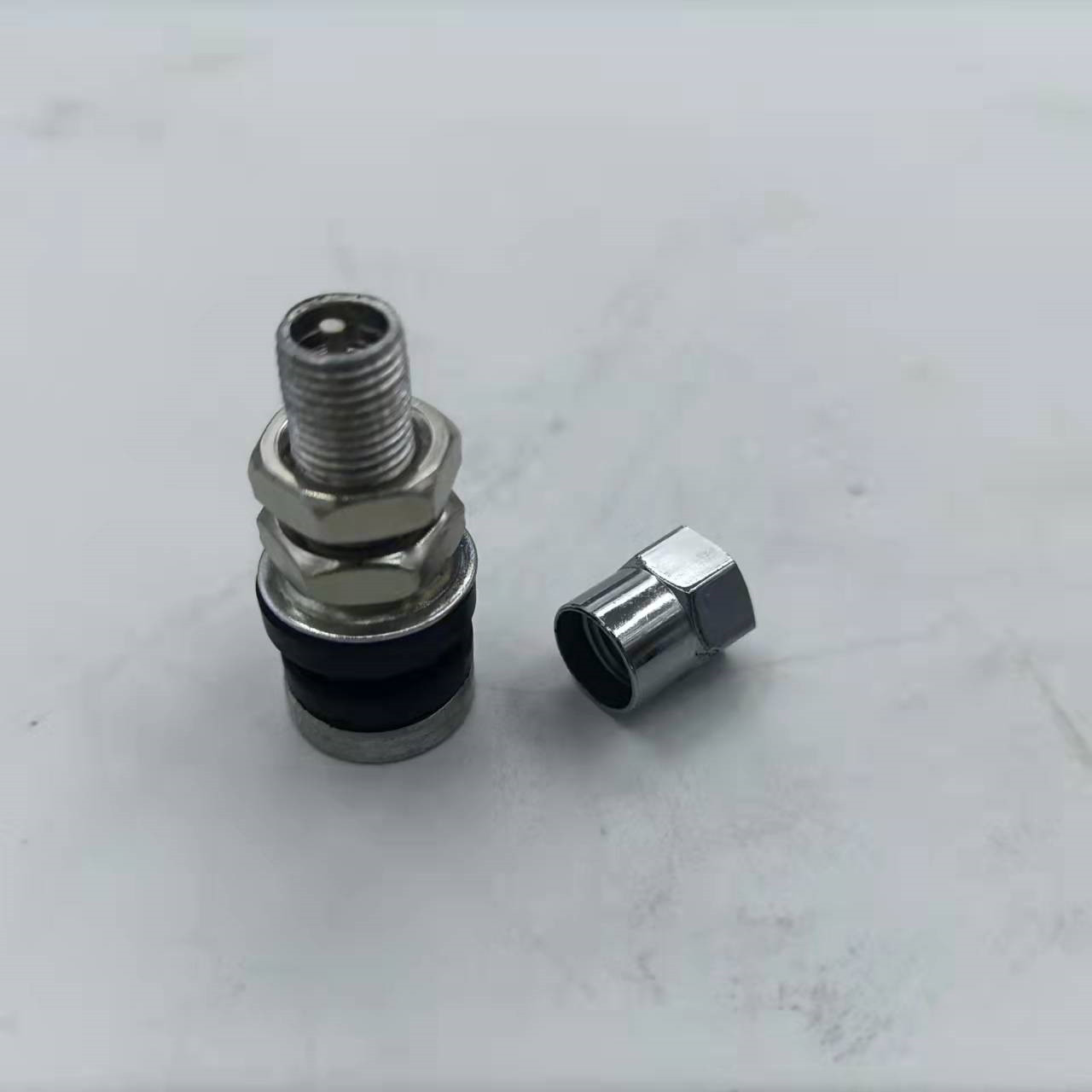 厂家直销量大从优摩托车电动车真空胎拧装式橡胶气嘴tr161气门嘴