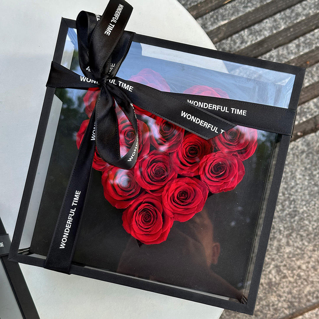 加急单 2025夏 七夕情人节永生满天星玫瑰束干鲜礼盒送女友朋友生日