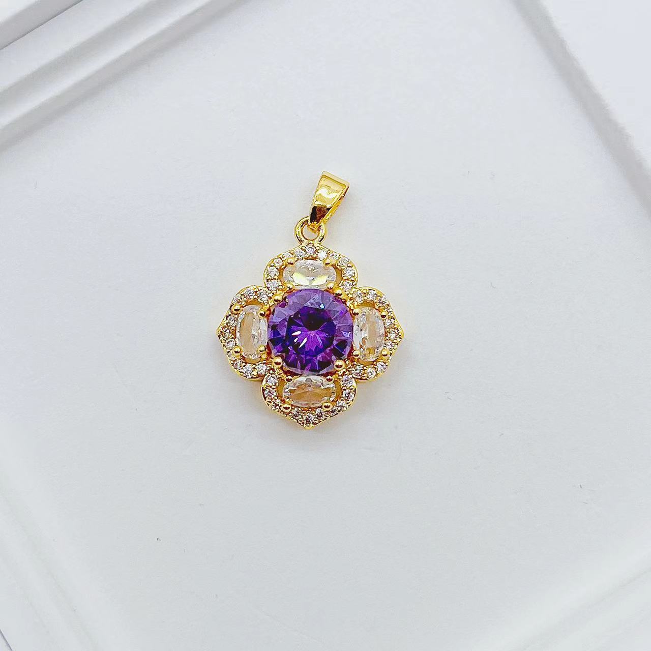 New Temperament, Fashion and All-Match Purple Clover Necklace Micro Inlaid Zircon Shiny Elegant Clavicle Chain Special-Interest Design