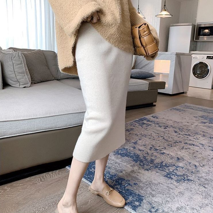米色针织半身裙子女春秋小个子冬天配毛衣半裙毛线长裙包臀直筒裙