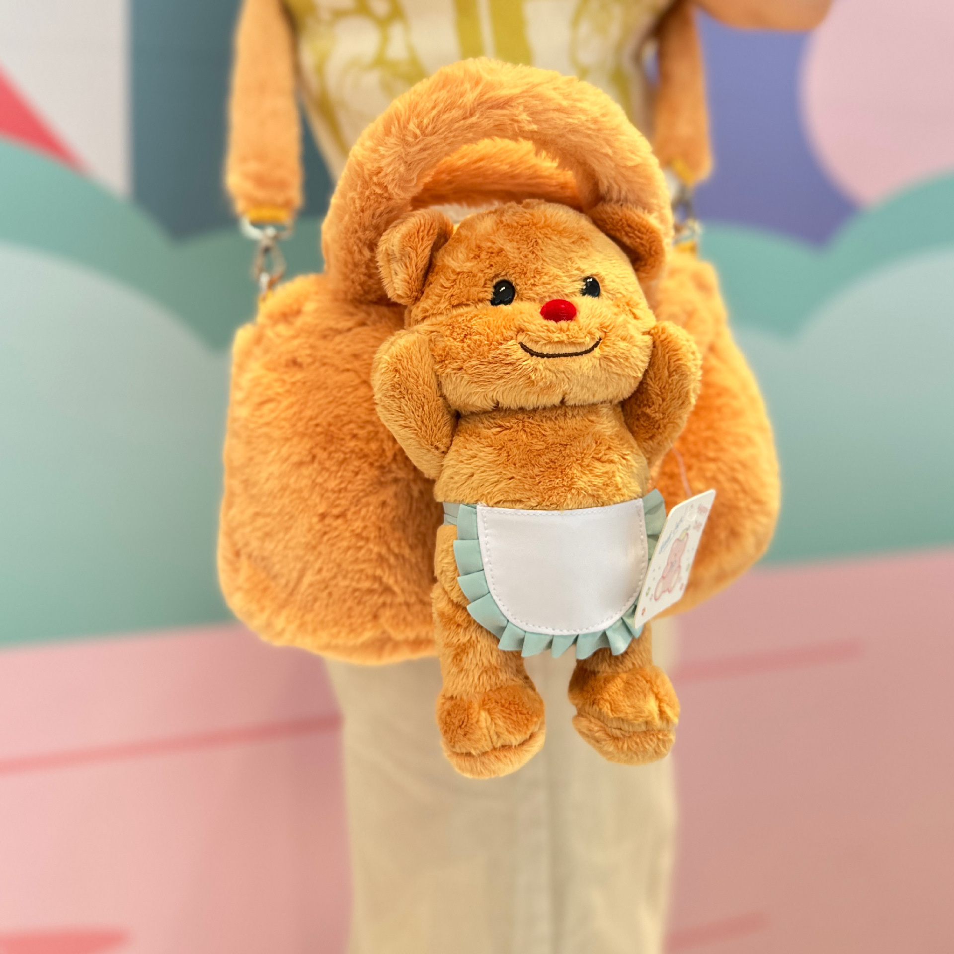 可爱黄油小熊手提斜挎公仔包可拆卸学生女毛绒小手提包-阿里巴巴