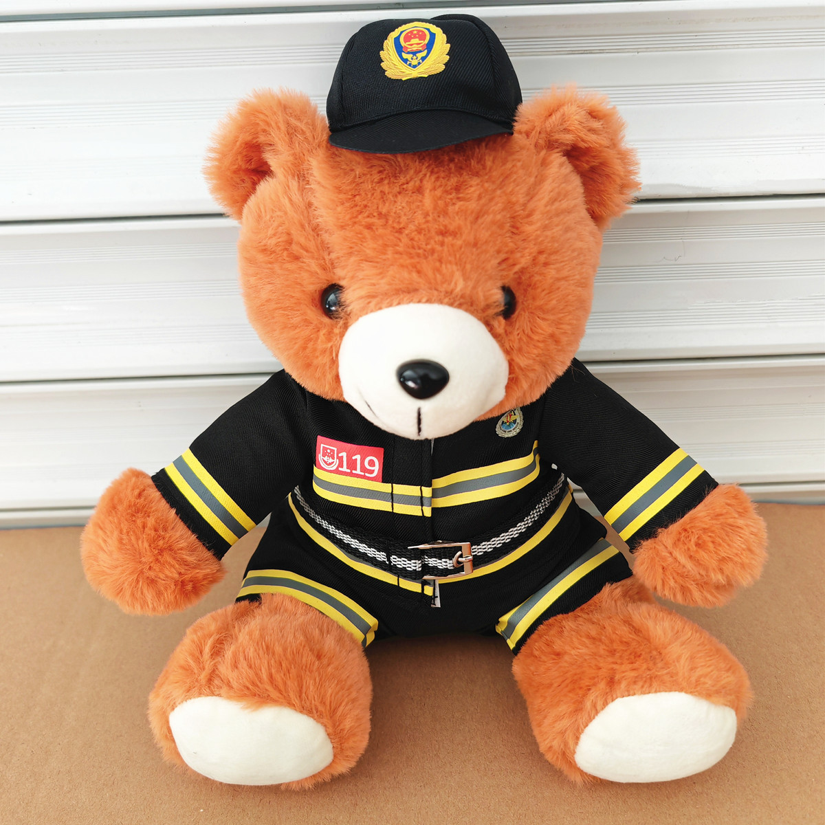 网红消防员小熊毛绒玩具铁骑士警察服泰迪熊玩偶公仔居家装饰摆件