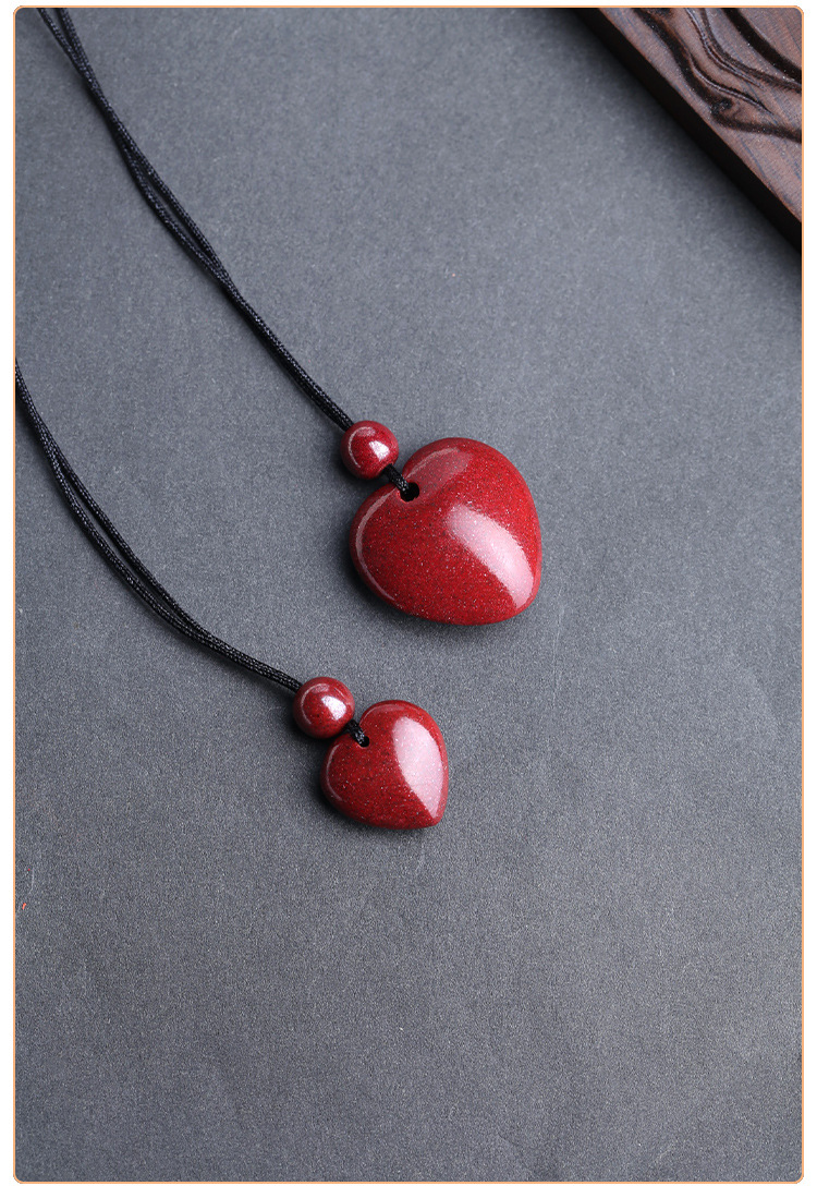 朱砂爱心吊坠女紫砂桃心型小项链复古绳子文艺挂件配饰一件代发