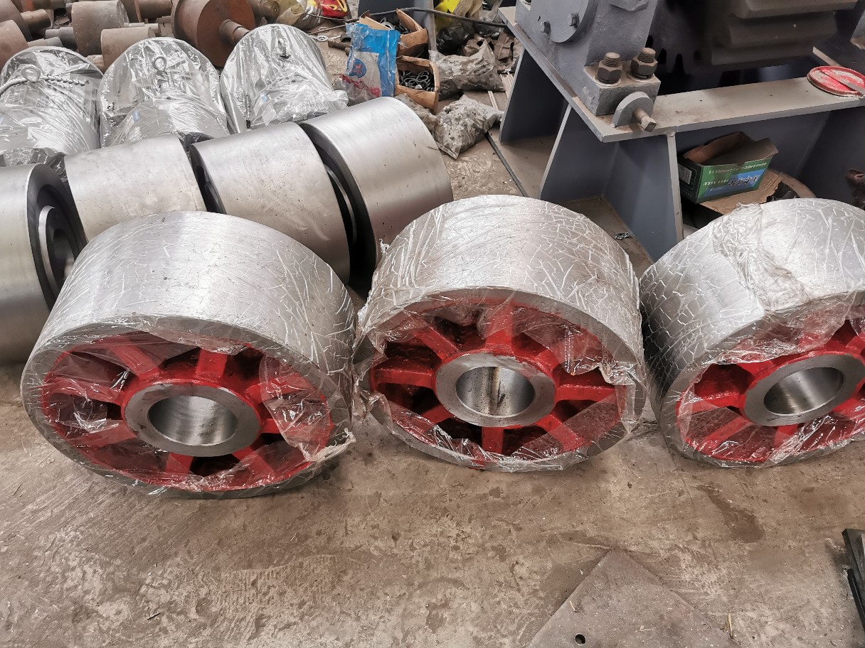 1.8米干燥机托轮,回转窑拖轮更换厂家,配件测绘