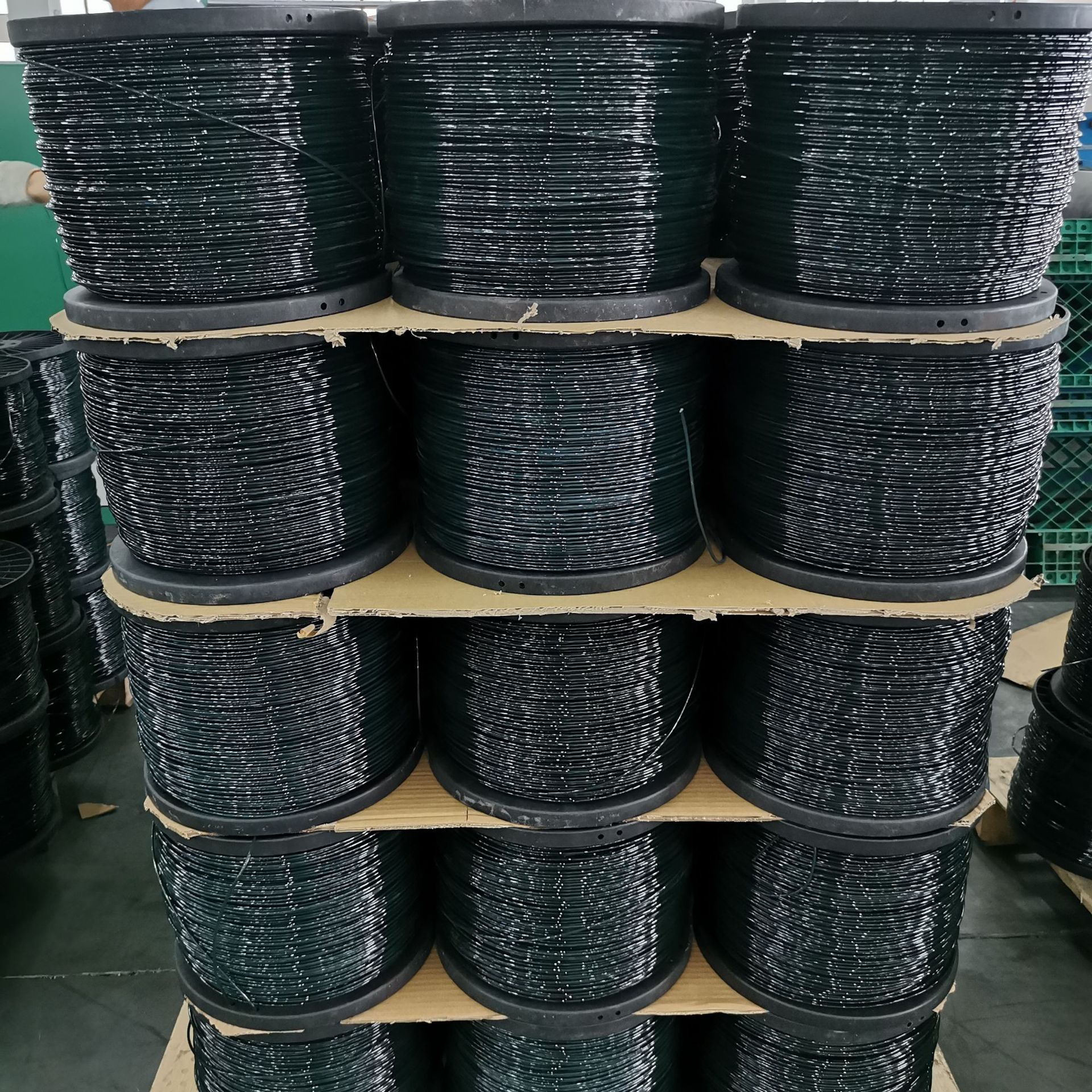 厂家直销 涤纶编网丝 3.0mm*10kg轴装 墨绿色可编石笼网 格宾网