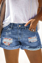 欧美跨境新品夏季亚马逊wish街头潮人女式牛仔贴布破洞短裤