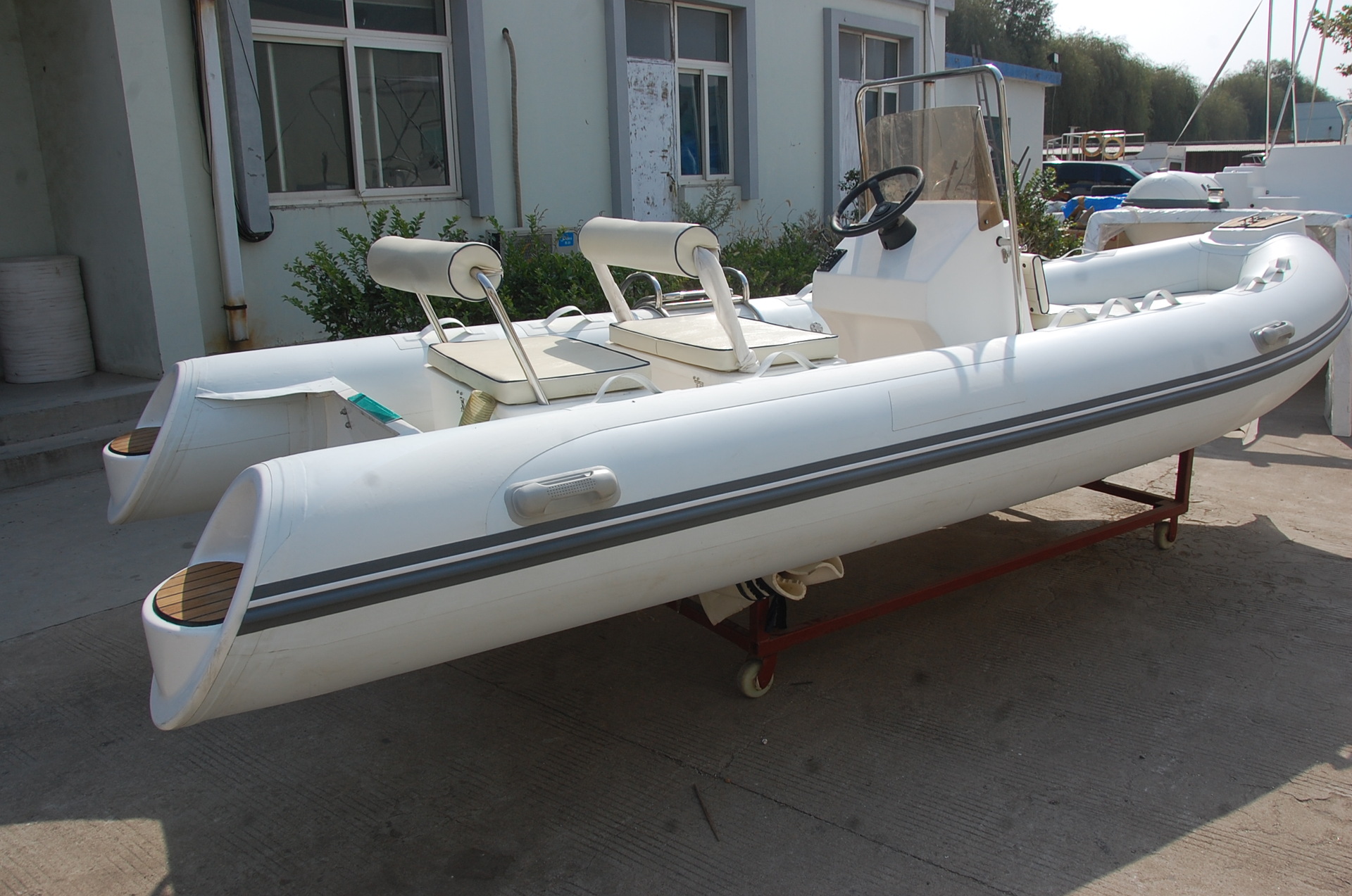 玻璃钢冲锋舟充气船厂家 消防救援冲锋艇