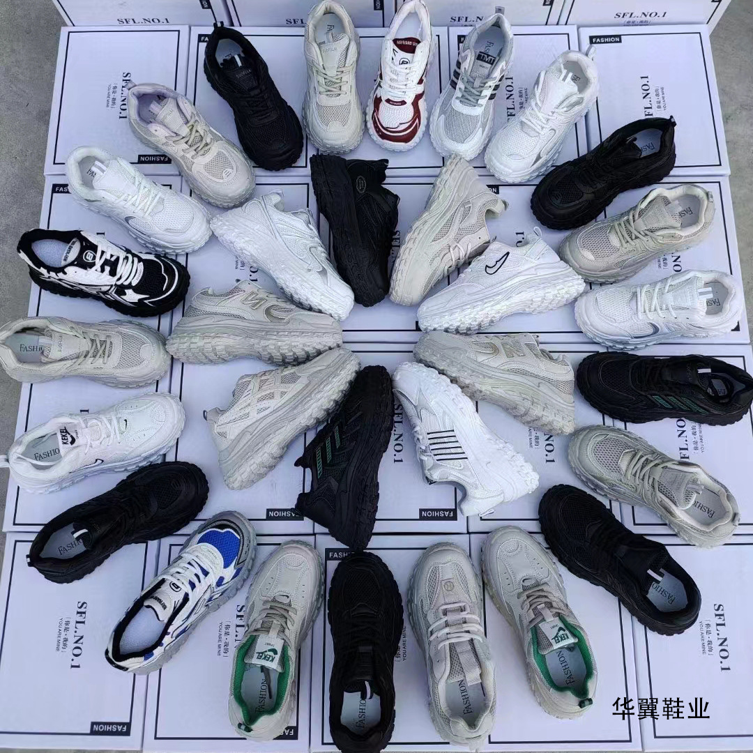 地摊鞋子批发图片