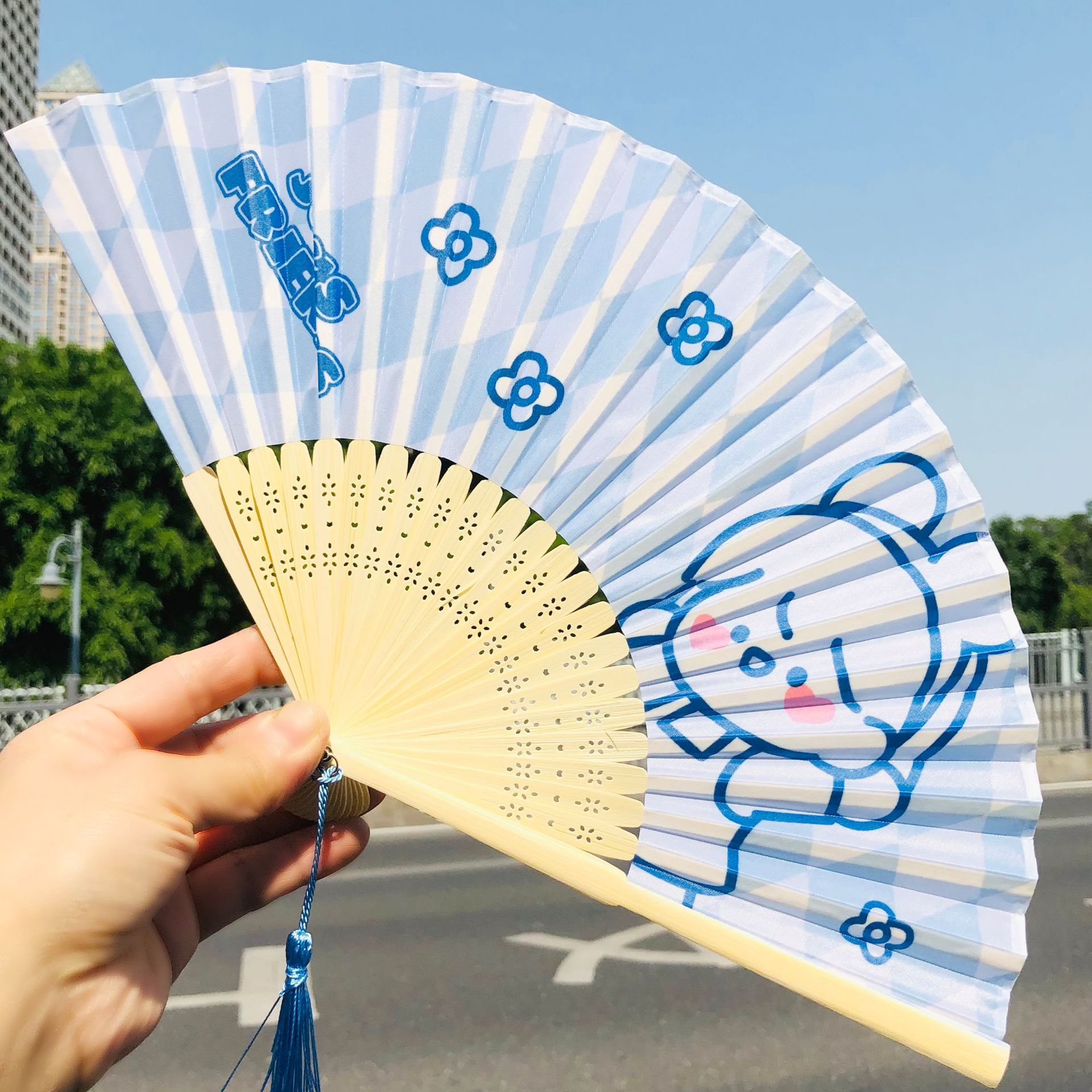 响指扇子可爱卡通布面竹扇夏天7寸折叠扇创意儿童学生礼物批发