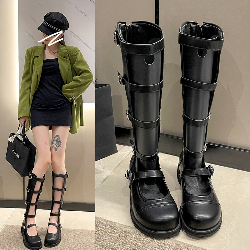 黑皮长筒靴夏季显瘦骑士靴镂空机车靴子女士帅气一字带复古中筒靴