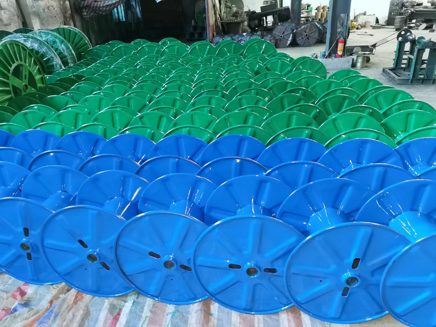 工字轮1000冲压钢板焊接铁线盘电线电缆机用冲压高速盘绕线盘批发