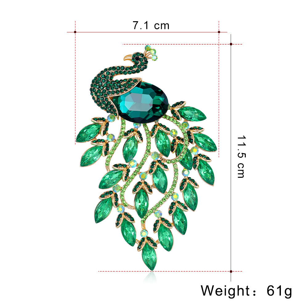 European and American Retro Green Peacock Corsage Alloy Diamond Animal Pin Danrun New Brooch Spot Wholesale