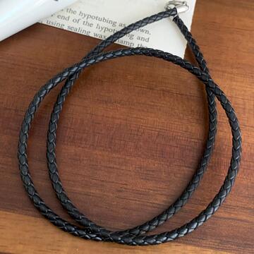 编织皮绳项链小众轻奢万年款百搭锁骨链短款学生网红冷淡风颈链女
