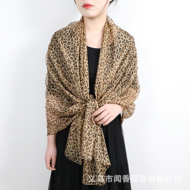 Spring Hot-Selling New Arrival Leopard Pattern European and American Style Chiffon Scarf Ladies Travel Versatile Sunscreen Beach Towel Shawl