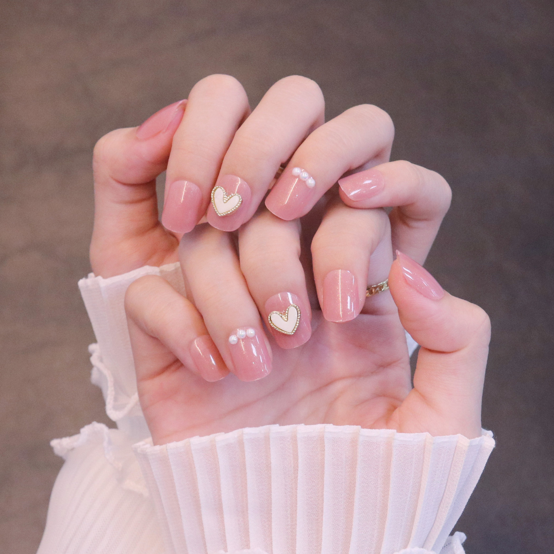 美甲贴片穿戴甲美甲片成品短款浅粉爱心指甲贴片假指甲网红指甲片