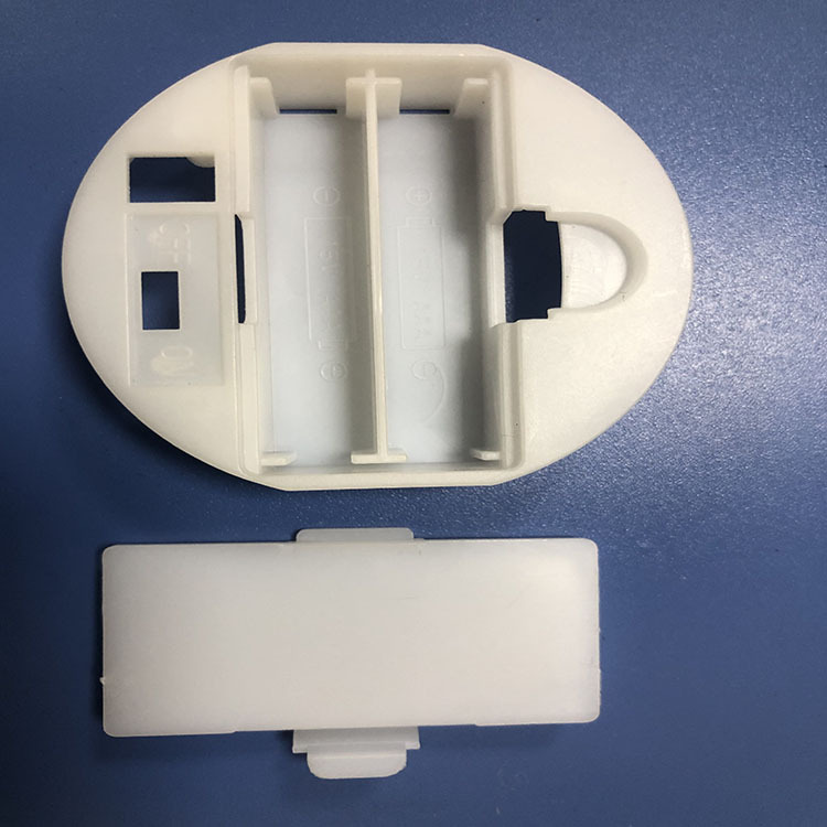 厂家直销大量65mm圆形嵌入式塑料电池盒